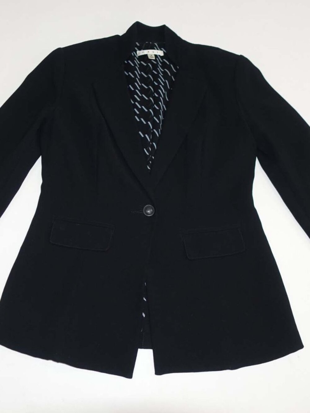 CAbi Women's The City Blazer Jacket Size 4 Black Polyester Suit Coat Style 717